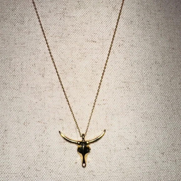 Uncommon James Fighter Longhorn Gold Pendant Necklace - Picture 3 of 11